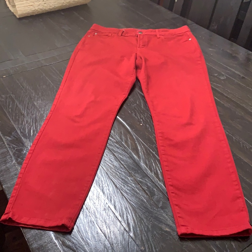 Never worn NYDJ Clarissa ankle jeans in red